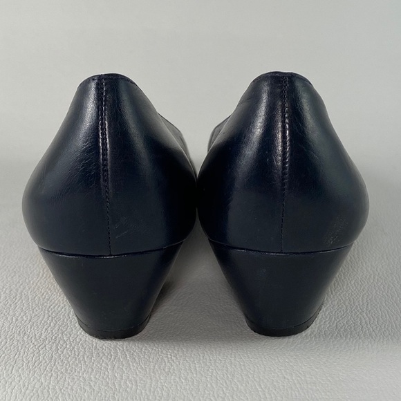 Salvatore Ferragamo Blue Leather Low Heel Pumps - Picture 5 of 8